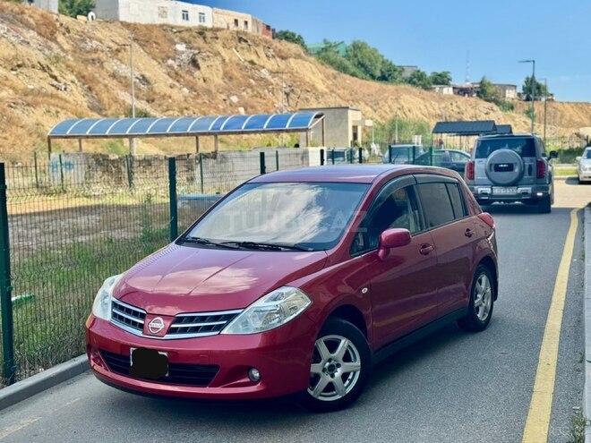 Nissan Tiida-2