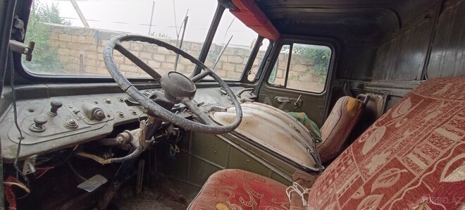 GAZ 66-5