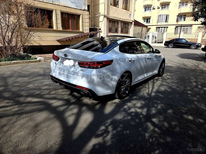 Kia Optima-6