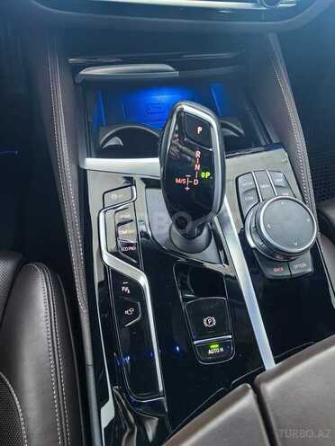 BMW 530-21