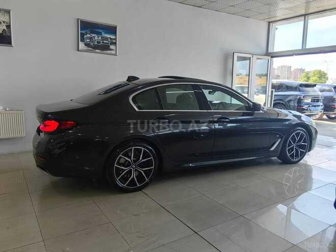 BMW 530-9