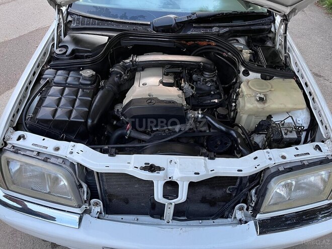 Mercedes C 230-7