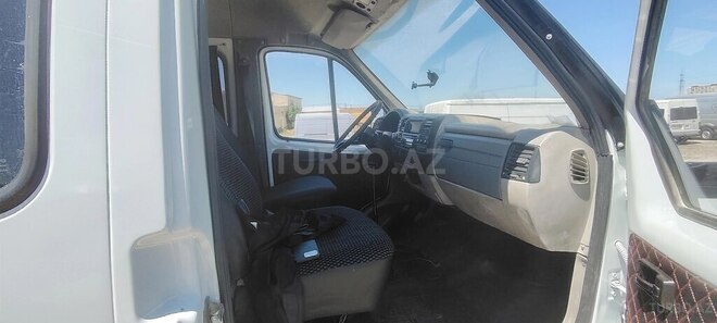 GAZ GAZel (3302-288)-9