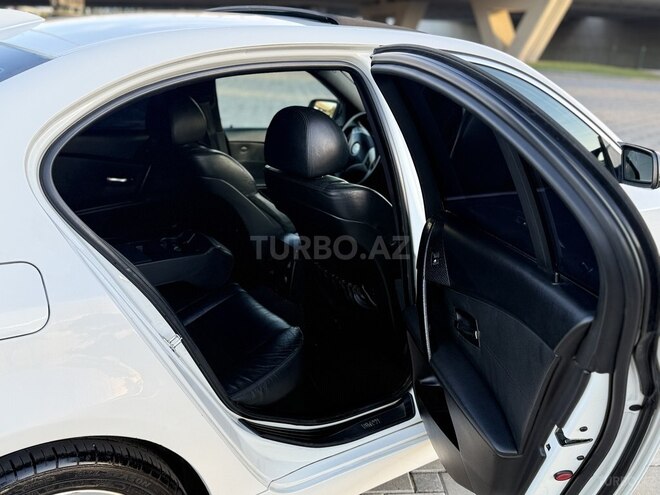 BMW 530-5