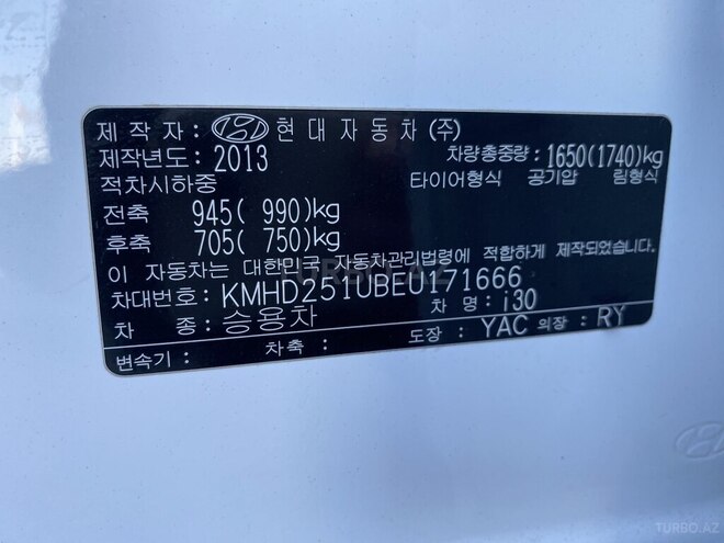 Hyundai i30-13
