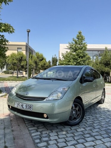Toyota Prius-1