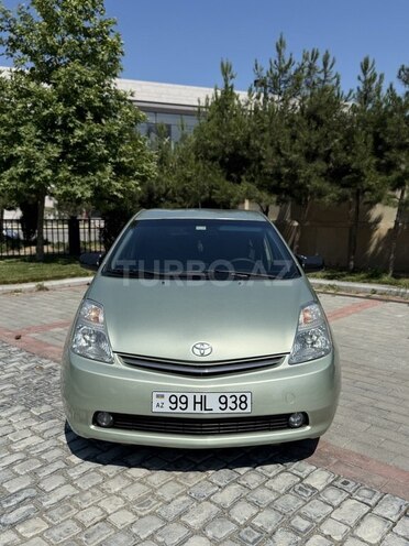 Toyota Prius-2