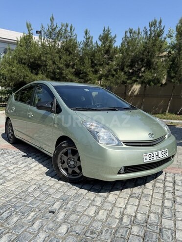 Toyota Prius-9