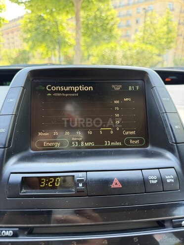 Toyota Prius-20