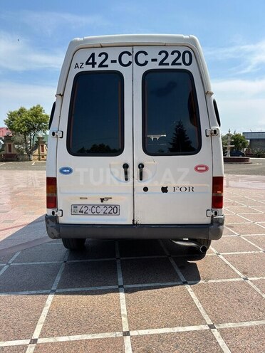 Ford Transit-7