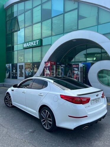 Kia Optima-5