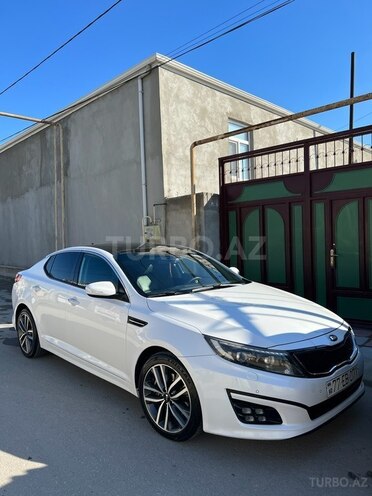 Kia Optima-4