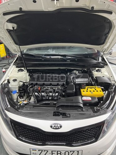 Kia Optima-3
