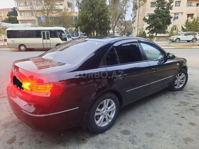 Hyundai Sonata-6