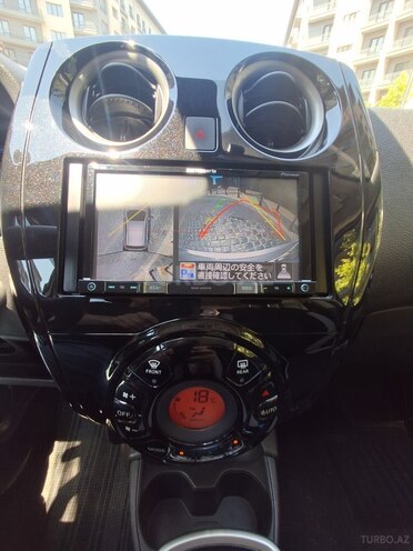 Nissan Note-8