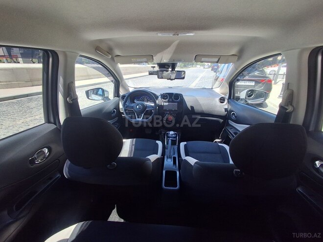 Nissan Note-7