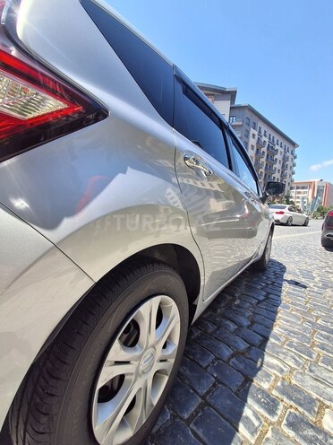 Nissan Note-14