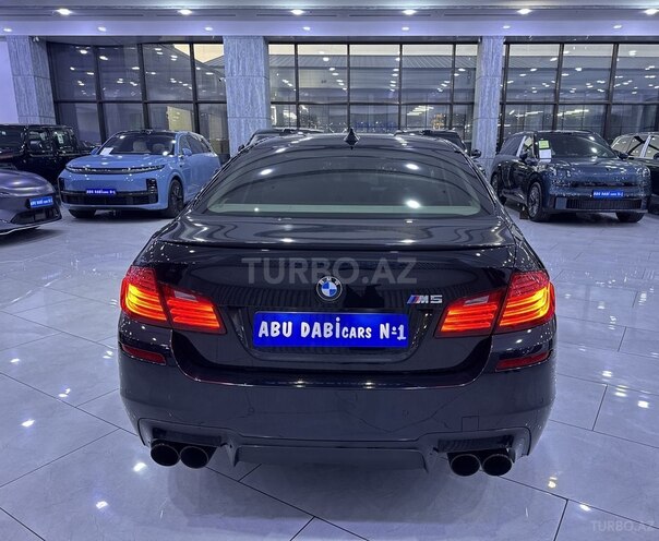 BMW M5-7