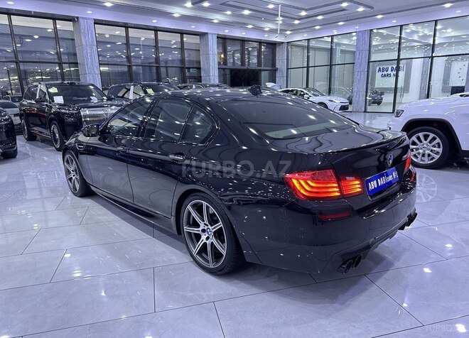 BMW M5-6