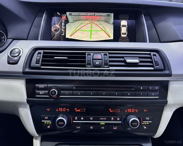 BMW M5-18