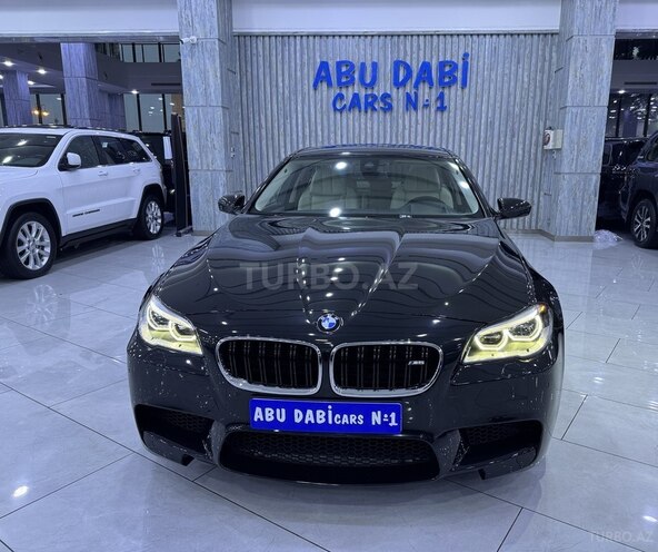 BMW M5-2
