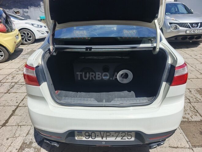 Kia Rio-7