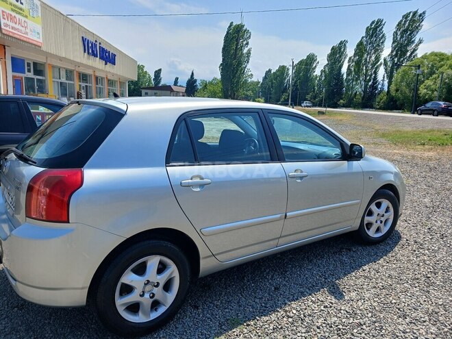 Toyota Corolla-9