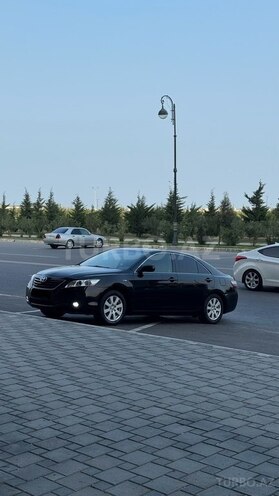 Toyota Camry-1