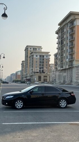 Toyota Camry-3