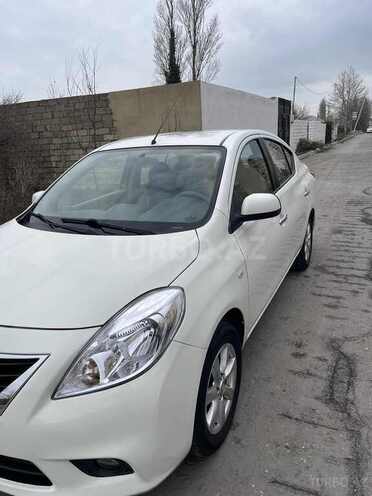 Nissan Sunny-6
