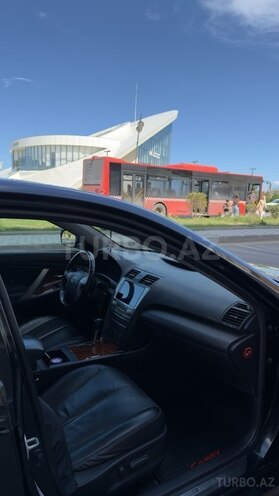 Toyota Camry-6