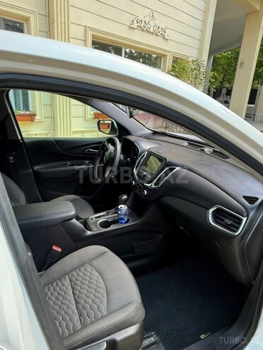 Chevrolet Equinox-6