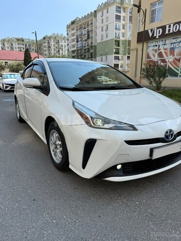 Toyota Prius-2