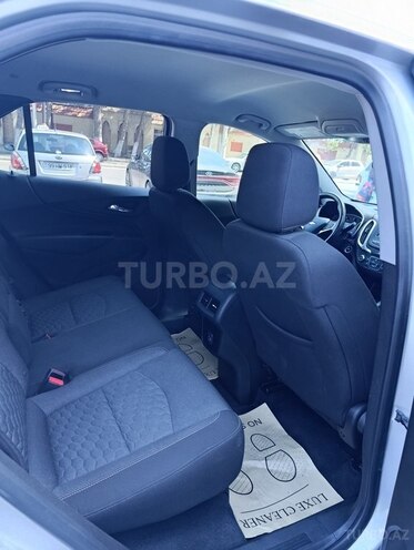 Chevrolet Equinox-4