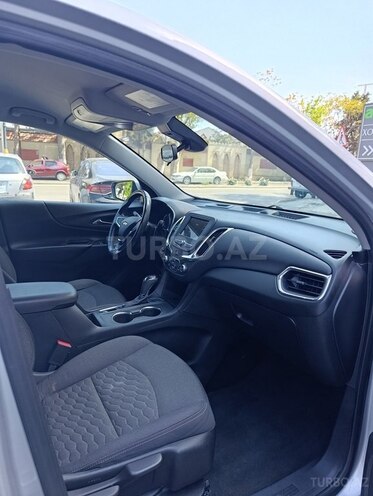 Chevrolet Equinox-2
