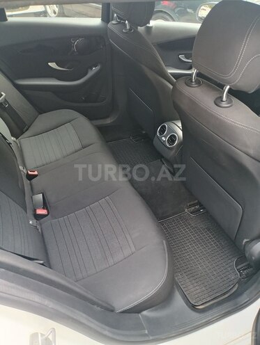 Mercedes C 200 d-8
