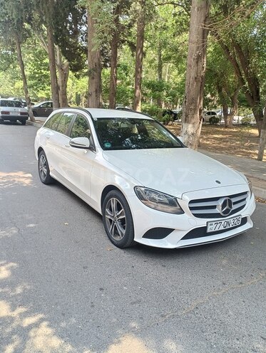 Mercedes C 200 d-17