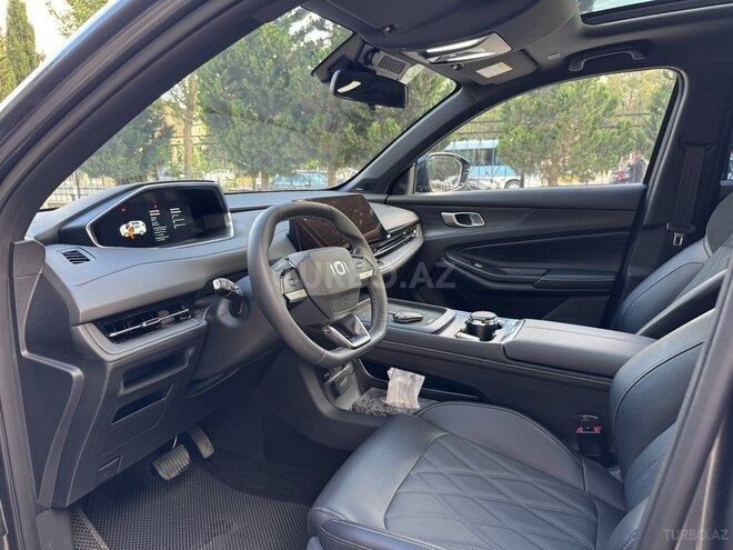 Changan Qiyuan Q05-6