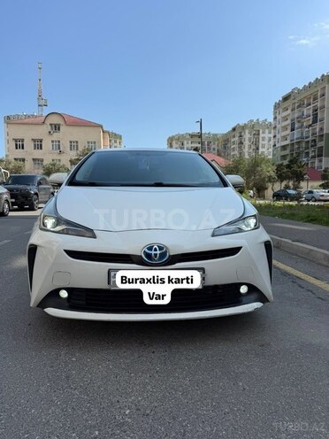 Toyota Prius-1