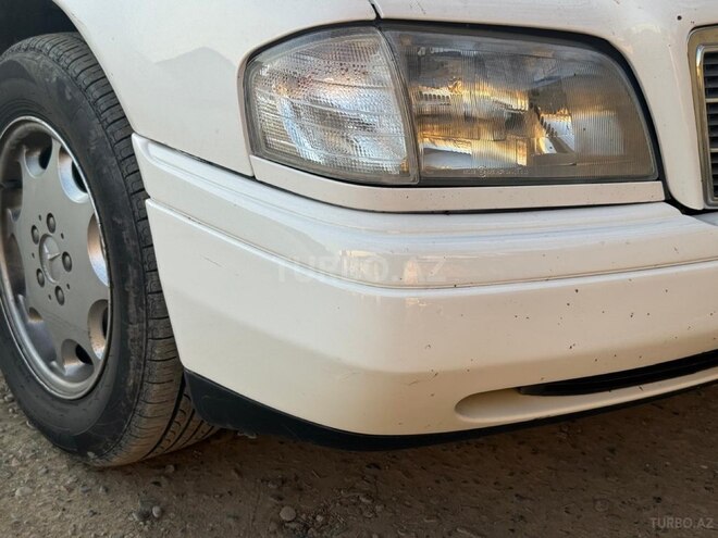 Mercedes C 180-4