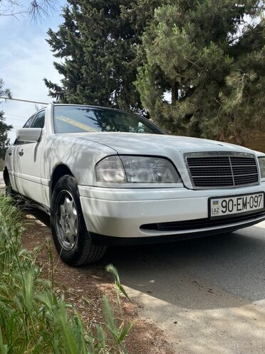 Mercedes C 180-9