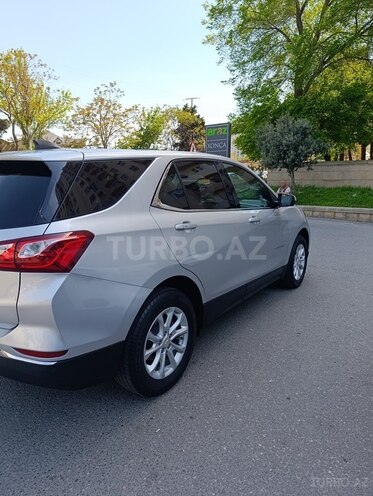 Chevrolet Equinox-7