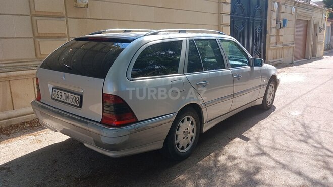 Mercedes C 200-7