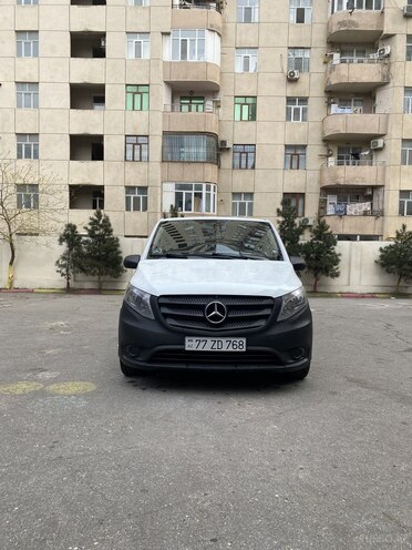 Mercedes Vito-1