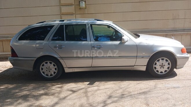 Mercedes C 200-9