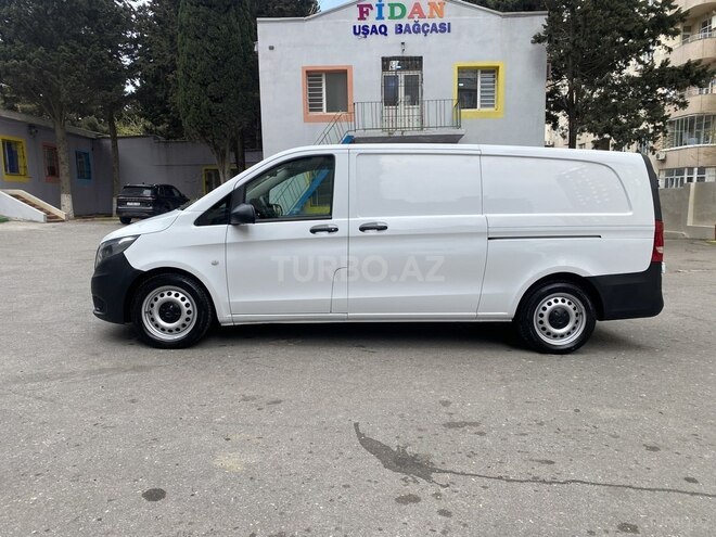 Mercedes Vito-2