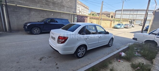 LADA (VAZ) Granta-9