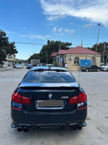 BMW 528-15