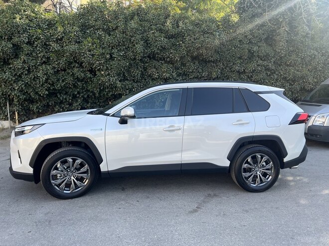 Toyota RAV4-2