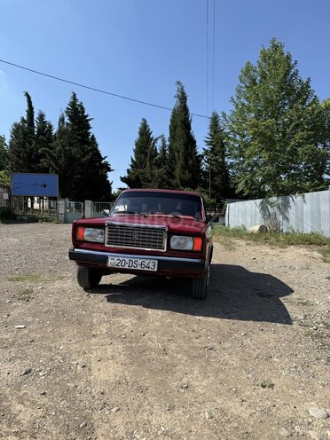 LADA (VAZ) 2107-1